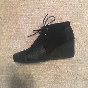 TOMS desert wedge bootie